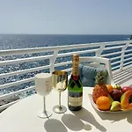 Apartment Boat Deluxe Experience